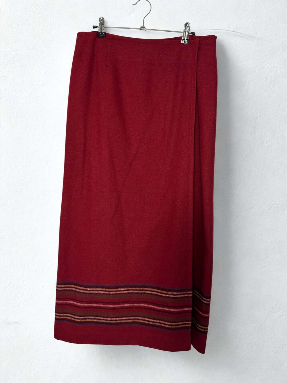 Y2K- Eddie Bauer Wool Blend Midi Skirt – Size 14 – Burgundy Southwest Trim